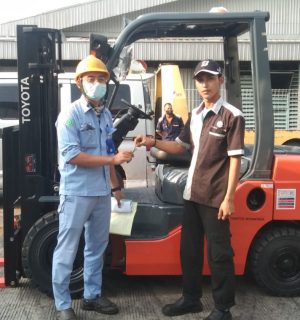Jual forklift baru Toyota
